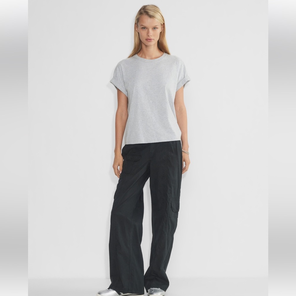 Aritzia tee with rolled sleeves soft grey